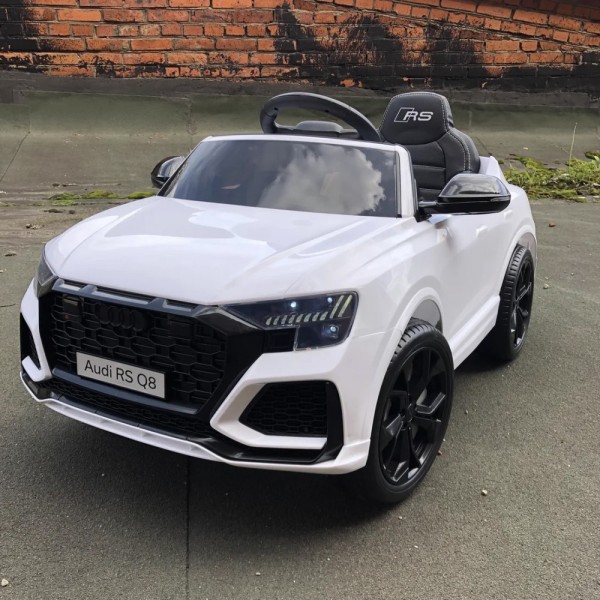 Дитячий електромобіль для хлопчика 1 рік Audi RS Q8 (Ауді) M 4569EBLR-1 білий