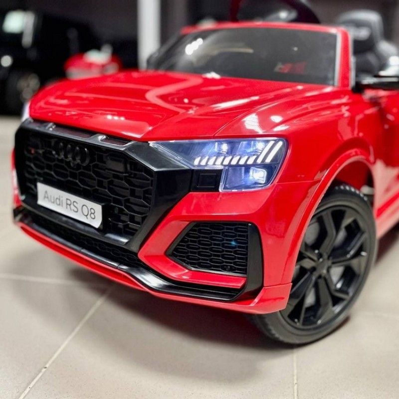 Дитячий електромобіль для хлопчика 1 рік Audi RS Q8 (Ауді) M 4569EBLR-3 червоний