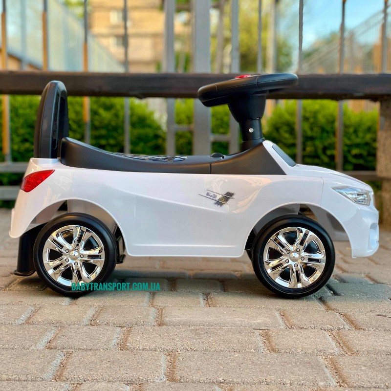 Каталка-толокар BMW з гумовими колесами Bambi M 3147B-1 білого кольору